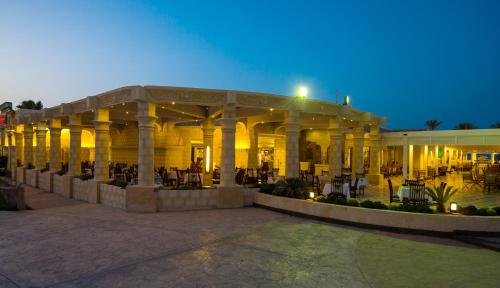 Restoran, Mirage Bay Resort & Aqua Park in Sahl Hasheesh