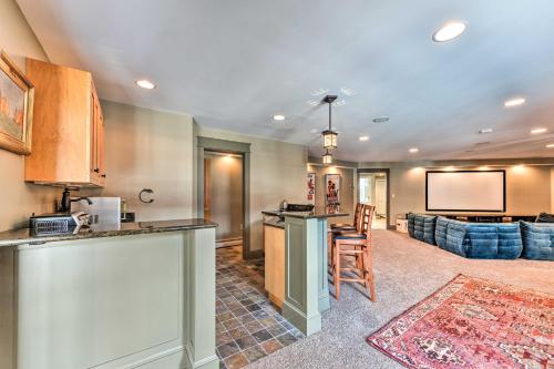 Keene Villa Near Skiing, Swimming and Hiking! in Keene (NH)