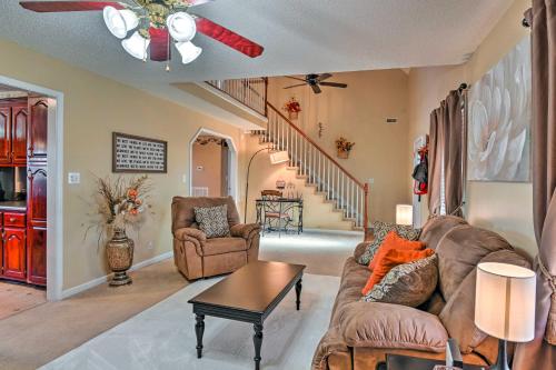 Pet-Friendly Clarksville Home with Backyard! in Oak Grove, USA