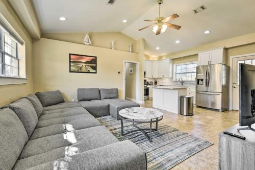 Fort Walton Beach Vacation Rental with Fire Pit