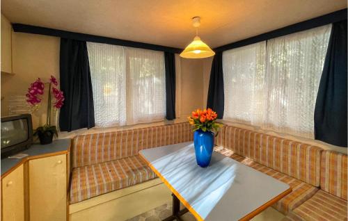 Beautiful StaCaravan