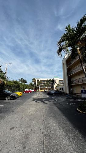 Boca Plaza - image 12