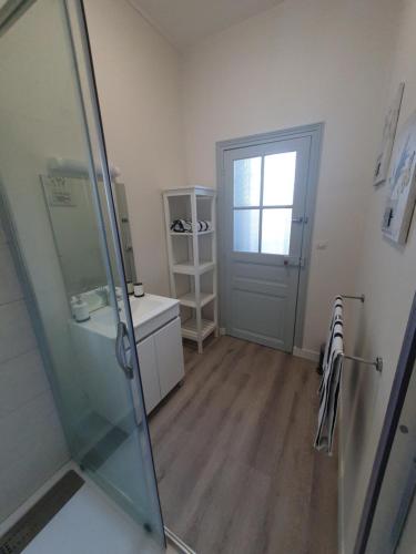 Vannas istaba, Appartement au cœur du village d'Aufferville in Bougligny