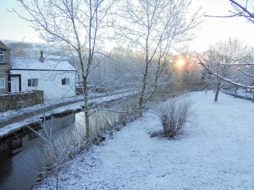 The White Cottage