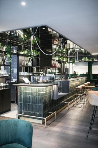 مطعم, فندق جولدنيز شيف (Hotel Goldenes Schiff) in باد لاشل