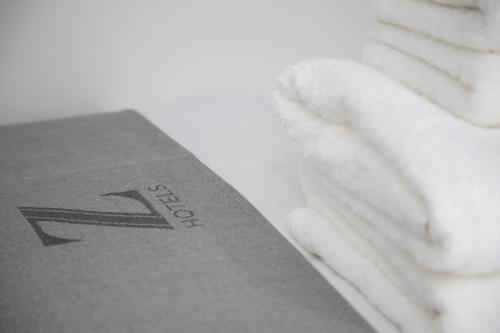 The Z Hotel Shoreditch Room Type - Queen Room - Disability Access