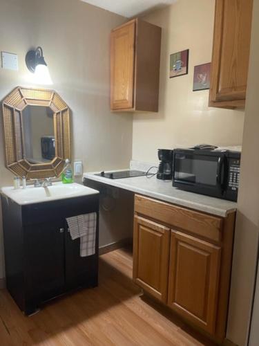 ANS INN & SUITES photo
