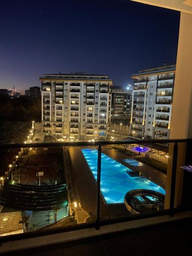 Brand New Apartment Emerald Paradise