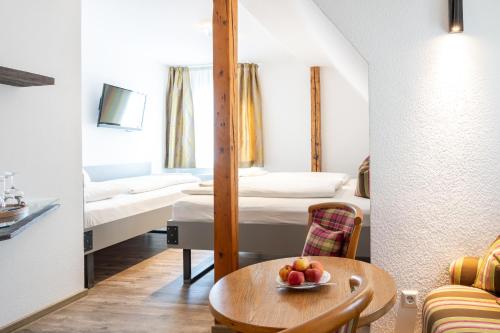 Hotel Restaurant Krehl's Linde – Stuttgart, LA