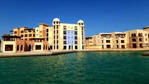 Marina city port ghalib chalet