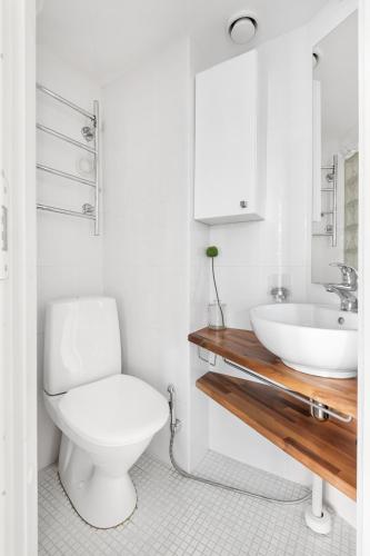 WeHost Heart of Helsinki Studio with Top Amenities, Helsinki (photo 7)