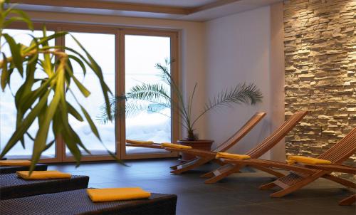 Haus Anna Apartments - image 3