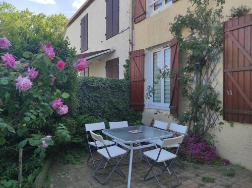 Appartements Maison cosy et epuree+ jardin+wifi, Orly-Rungis