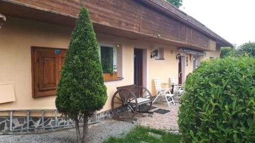 세들레츠 프르치체 Chalupa, 3x apartmány, 11 lůžek. (Chalupa, 3x apartmany, 11 luzek.) 4성급 게스트하우스 객실