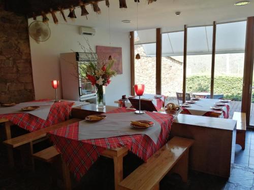 Restoran, Patio do Xisto in Gondramaz
