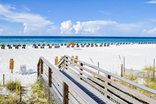 Baytowne Wharf - Pilot House #133 in 샌데스틴