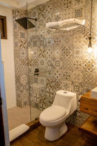 Hotel Las Camelias Inn by AHS - image 4