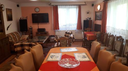 세들레츠 프르치체 Chalupa, 3x apartmány, 11 lůžek. (Chalupa, 3x apartmany, 11 luzek.) 4성급 게스트하우스 레스토랑