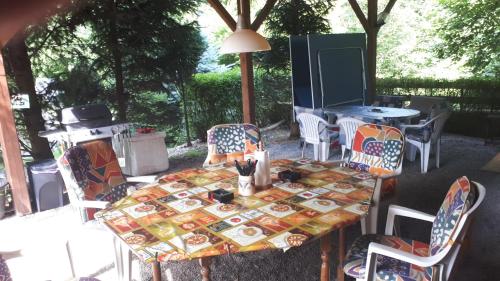 세들레츠 프르치체 Chalupa, 3x apartmány, 11 lůžek. (Chalupa, 3x apartmany, 11 luzek.) 4성급 게스트하우스 전망