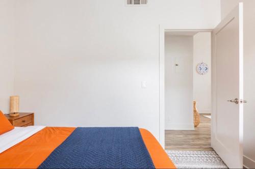 Tulum Vibes 1 Bedroom Apartment near Boats in Marina Del Rey in Los Angeles, USA