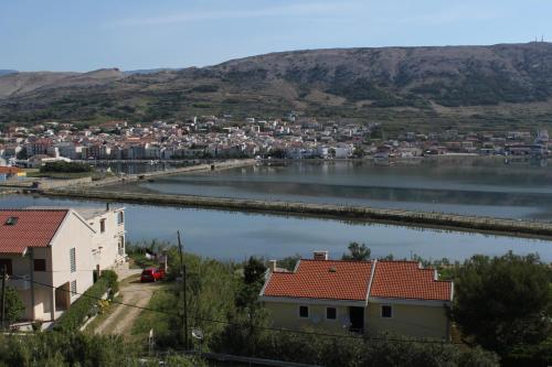 Apartments by the sea Pag - 6273 - image 12