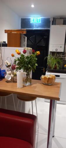 Alistair lodge in Chatham Central