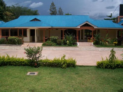 virtuve, Fanaka Safaris Campsite & Lodges in Mto Wa Mbu