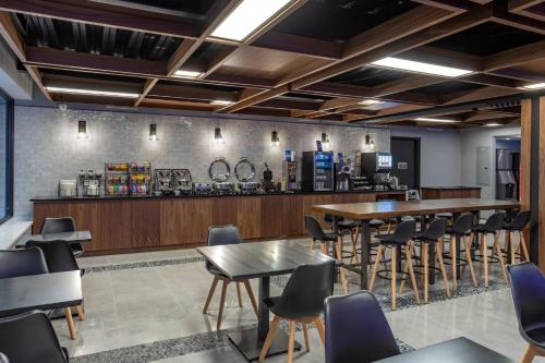 Aliments i begudes, Best Western Plus Soho Hotel in Chinatown