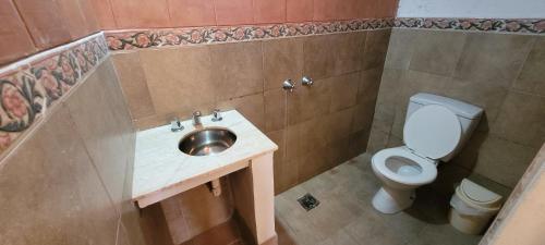 Bathroom, Punto Salta Hostel in Salta