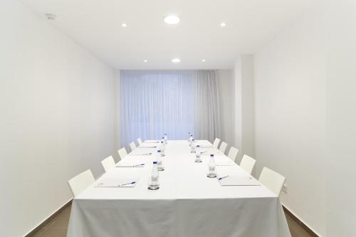 Ibiza Sun Apartments - image 5