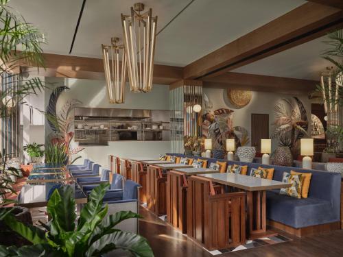 Public House Sukhumvit 31 Hotel