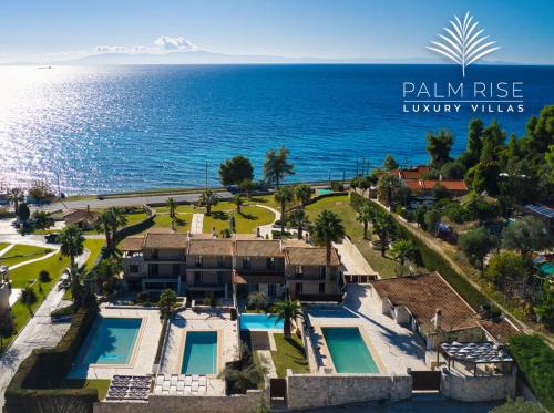 Palmrise Luxury Villas by Travel Pro Services - Nea Skioni Halkidiki - Accommodation - Nea Skioni