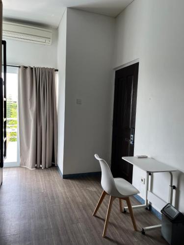 Best Canggu Hostel Room Type - Bed in 6-Bed Dormitory Room