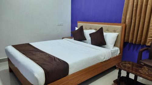 Hotel Abedrooms- Budget stay Thanjavur - image 4