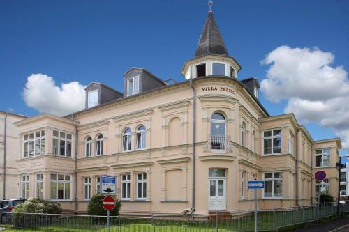 Villa Phoenix Wohnung 04 in Ahlbeck, Deutschland