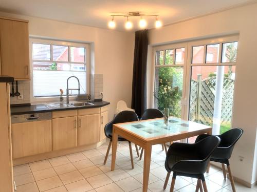Two-Bedroom Apartment image 3
