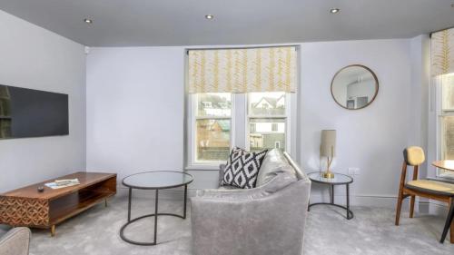 Keswick Lake Road Apartments 5