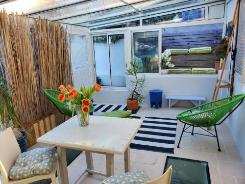 Home6 – Saint Mandrier, ID