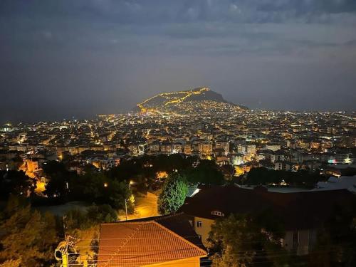 Alanya Bektaslar 3+1 lüks daire