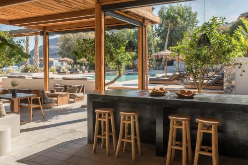 Patogumai, Lindos Aqua Terra in Lindos