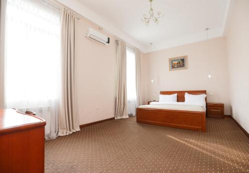 Khujand Grand Hotel in 苦盞