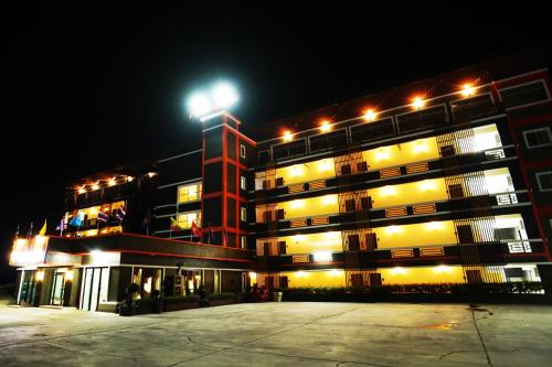 P.T. Grand Hotel - 숙소 외관