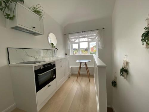 ห้องครัว, Modern Annex on the outskirts of Bath and Bristo in เคลส์ตัน
