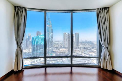 Royal Armani Apartment - Burj Khaklifa, Dubai