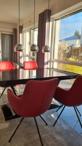 70 qm großes Apartment mit für Hunde geeignetem Garten zwischen Potsdam und Berlin in Stahnsdorf, Deutschland