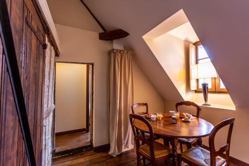 La Maison d'Aristide - Les Univers de Panette - Jacques Cœur in บูร์ฌ