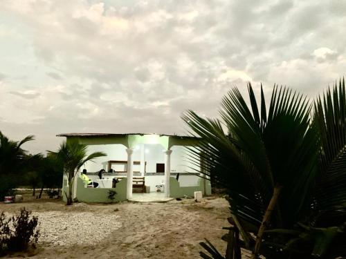 Bosofet Beach and Creek Lodge