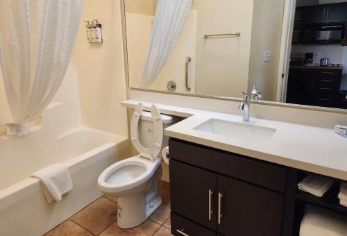 Candlewood Suites Greenville NC an IHG Hotel - image 6