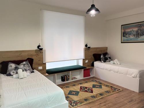 Grand Park & Bllok Area Rooms, Tirana (zdjęcie 9)