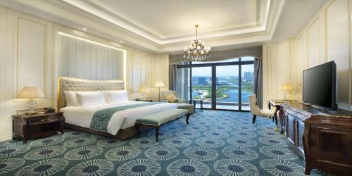 Crowne Plaza Dongying by IHG, Weihai